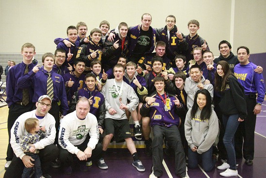 The 2012 4A KingCo champion Issaquah wrestling team