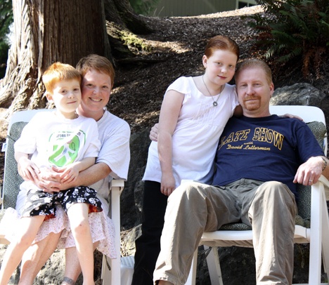 Citizens and elected officials have risen to the defense of the Gibson family of Issaquah