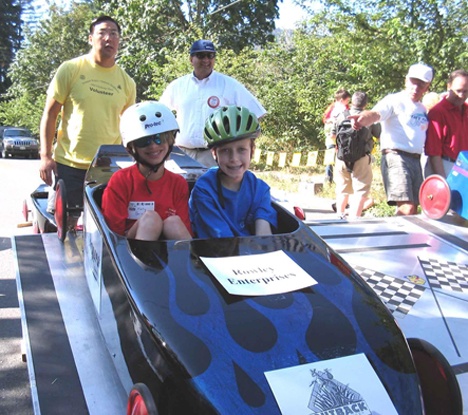 This terrific event allows participants with disabilities to experience the fun of a soapbox derby race down 2nd Avenue in front of the Community Center in historic Downtown Issaquah.