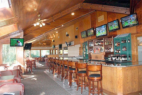 Field of Champions Sports Bar & Grill in Issaquah serves up food and sports.