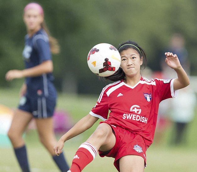 Kaylene Pang controls the ball during a game at the US Junior National tournament