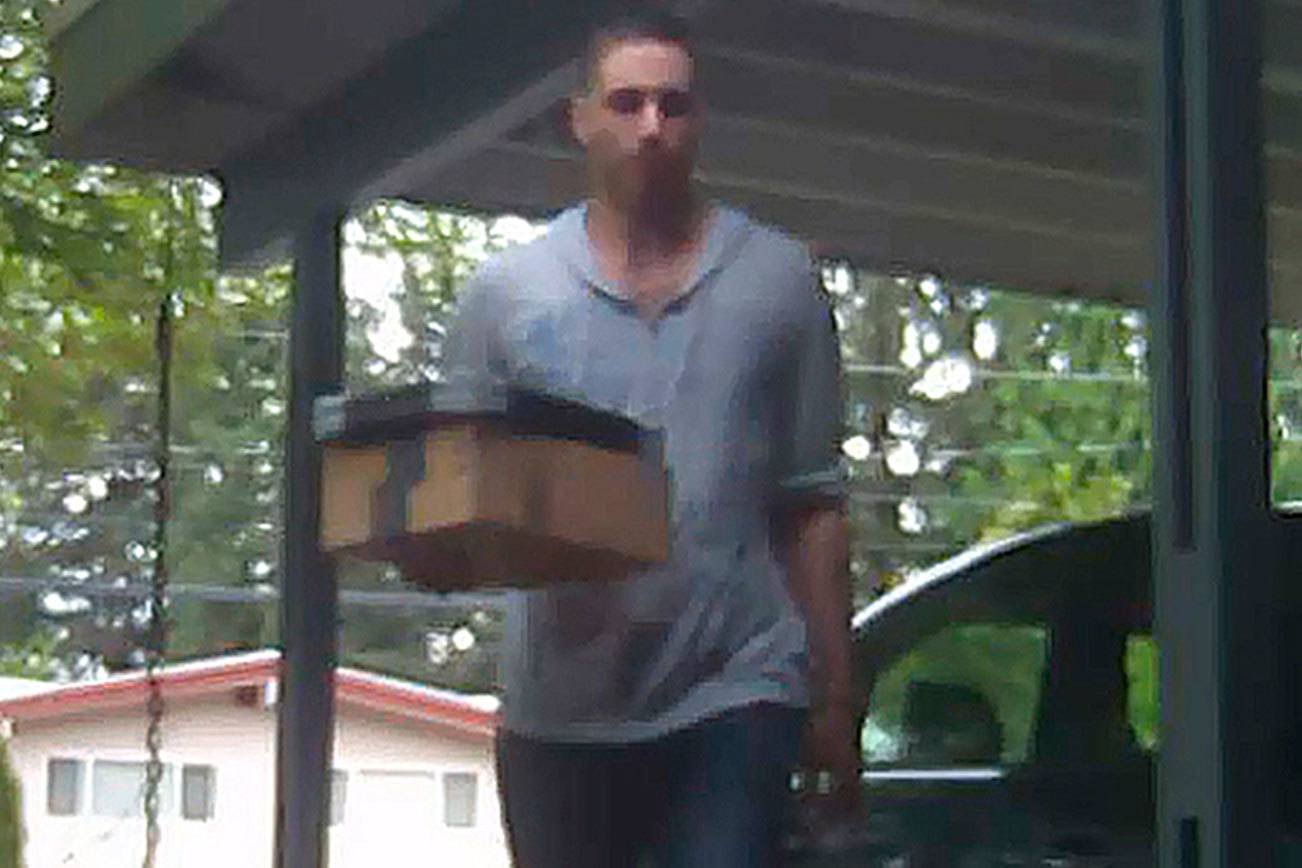 Issaquah police target package thieves via video monitoring