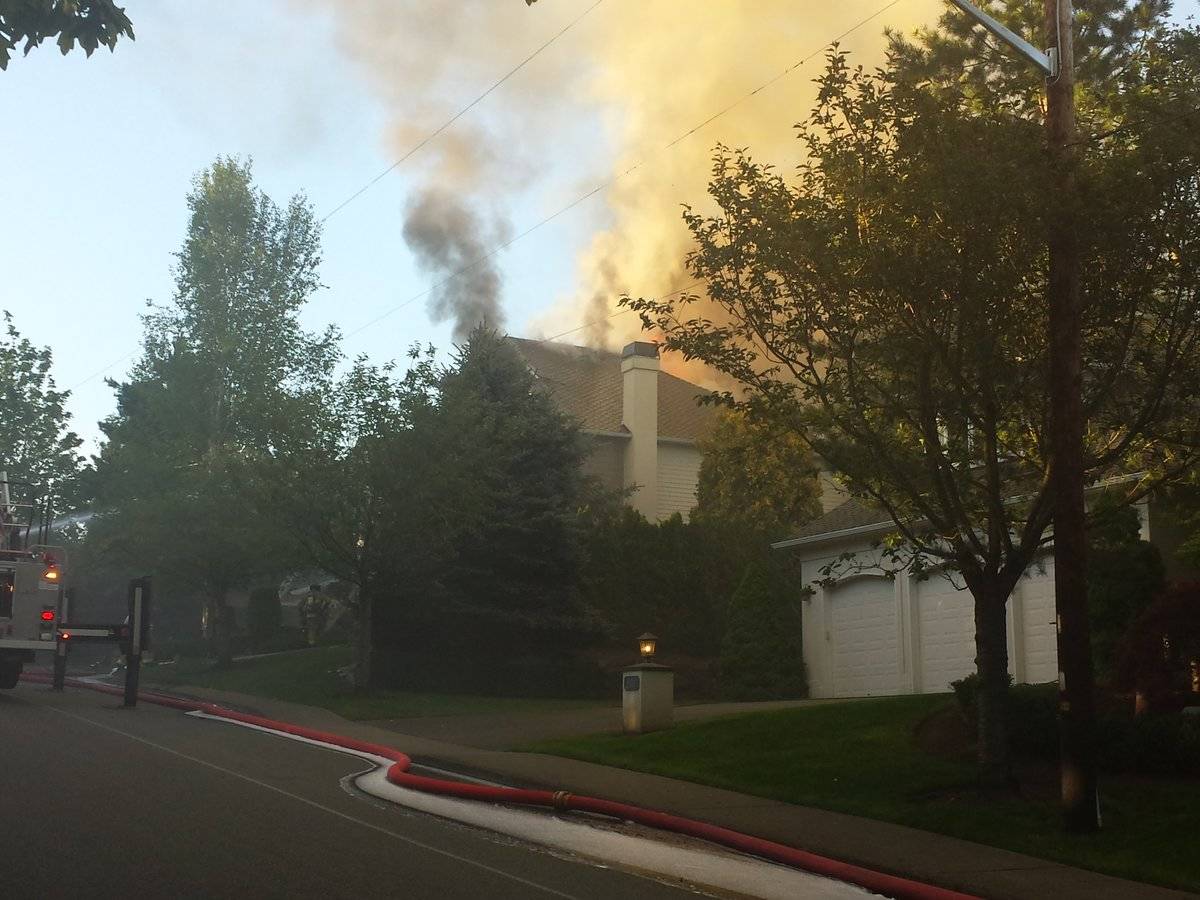 EF&R responds to house fire in Sammamish
