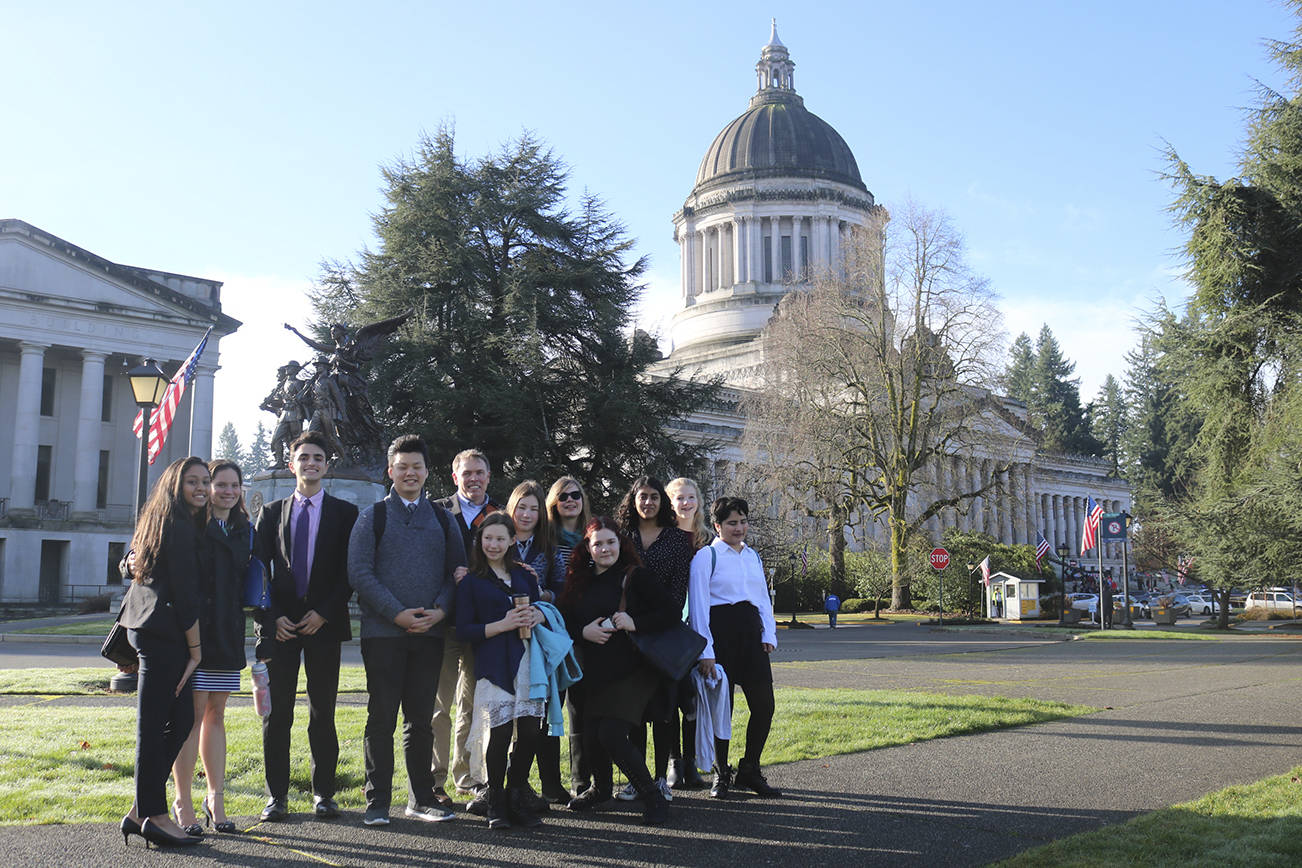 Issaquah teens take a stand against drug, alcohol abuse at capitol