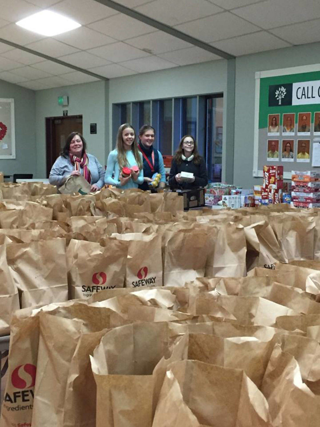 Food and Clothing Bank’s Lunch for the Break feeds needy kids over