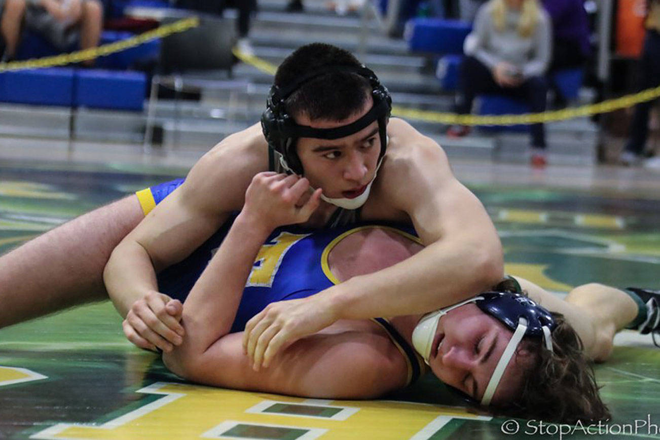 Photo courtesy of Don Borin/Stop Action Photography                                Skyline Spartans wrestler Nick Beatty defeated Tahoma’s Gage Dress-Moran 10-5 in the 195-pound championship match at the Class 4A Region II tournament at Tahoma High School in Maple Valley on Feb. 10. Beatty will face Moses Lake senior Bailey Sanchez in the first round of the Mat Classic Class 4A state wrestling tournament 195-pound weight division on Feb. 16 at the Tacoma Dome.