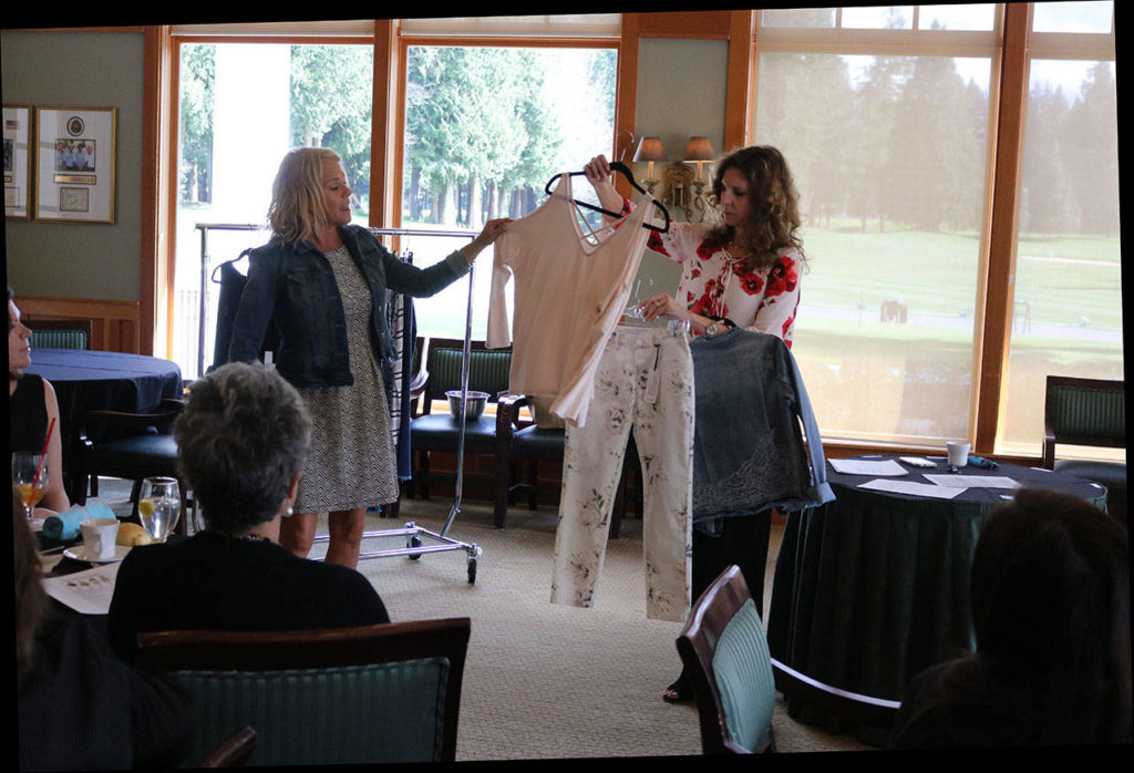 Issaquah boutique run out of garage gives women alternative to online