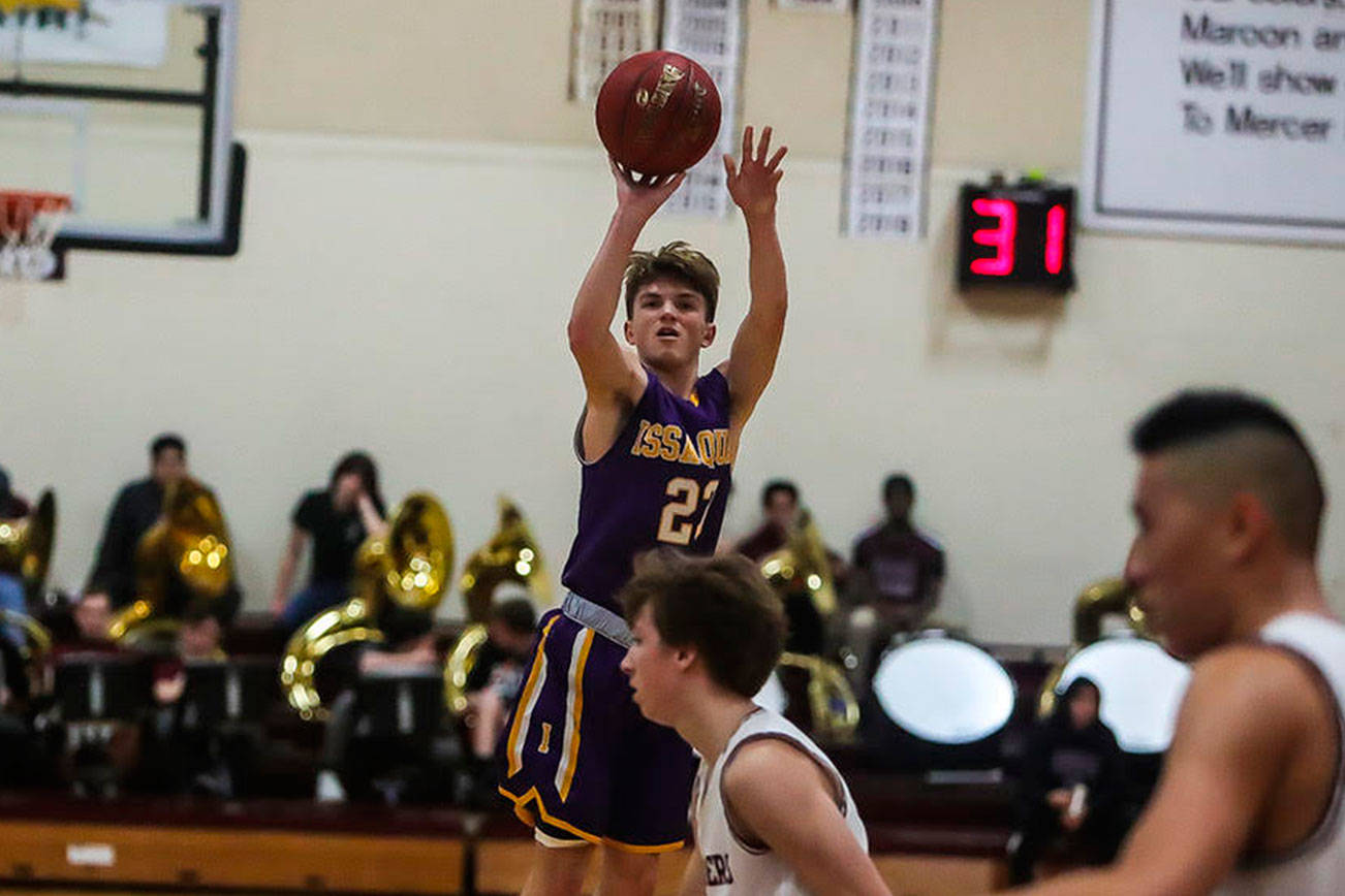 Issaquah Eagles sophomore guard Timmy Crandall (pictured) scored 11 points in a loss against the Mercer Island Islanders on Nov. 30 at Mercer Island High School. Photo courtesy of Don Borin/Stop Action Photography