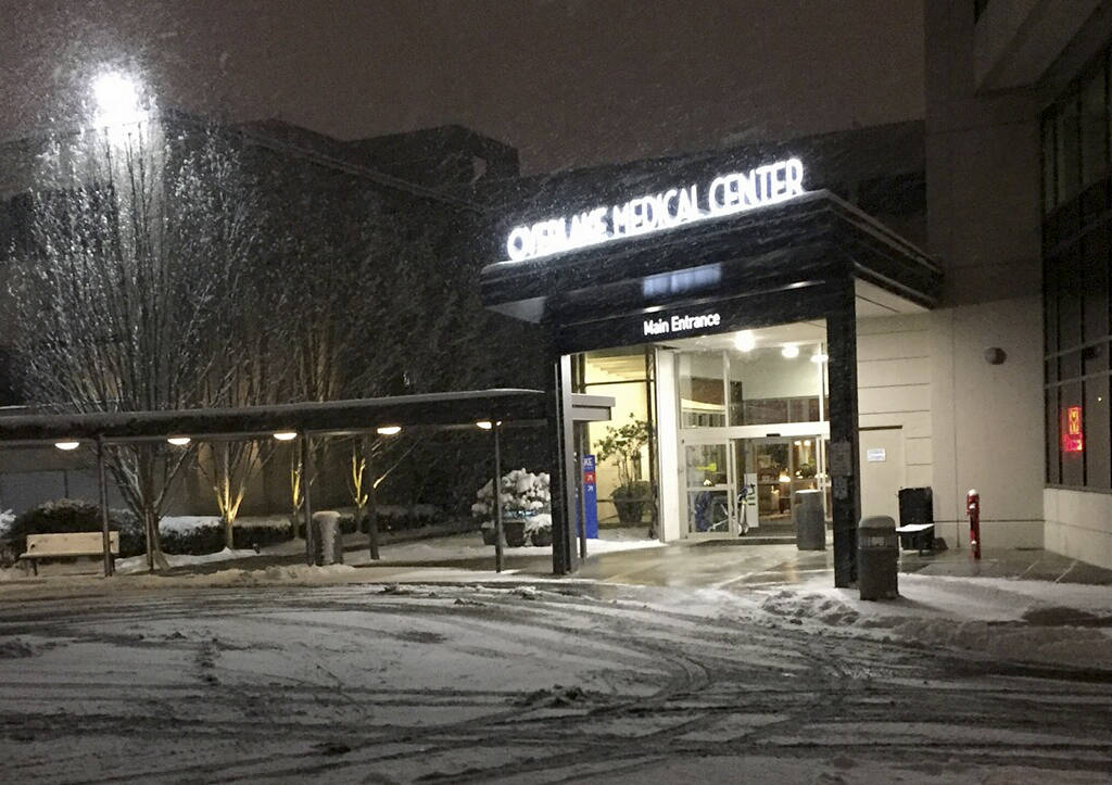 The Overlake Medical Center in Bellevue remained open through the wintry weather. Photo courtesy of Overlake Medical Center.