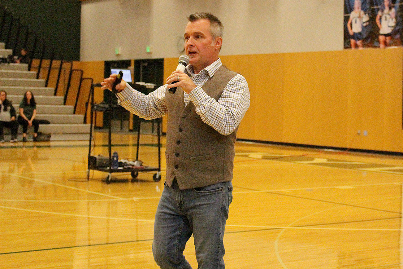 Influence the Choice executive director, Jerry Blackburn, gives parents and community members resources and information on how to address to youth about substance abuse at the Drug Alcohol Use in Our Community event on Oct. 16. Madison Miller / staff photo