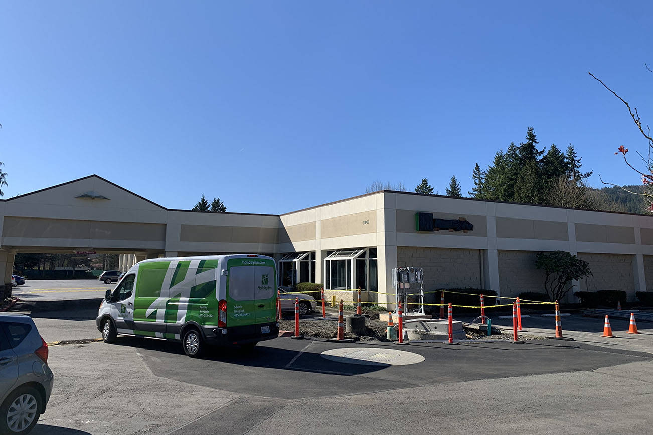 King County’s new Issaquah quarantine location on March 16, 2020. The County is leasing the former Holiday Inn motel as a quarantine site for coronavirus patient. Natalie DeFord / Staff Photo.