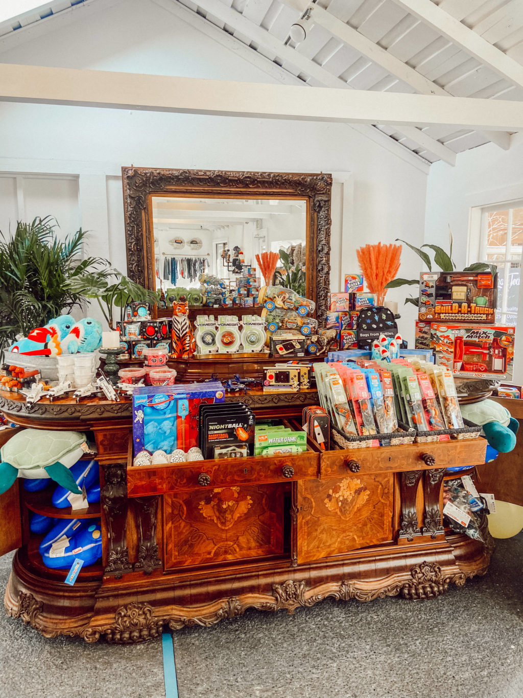 New kids boutique in Issaquah Issaquah Reporter