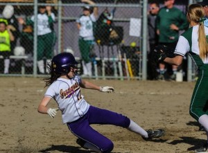 Issaquah slid past Skyline Monday
