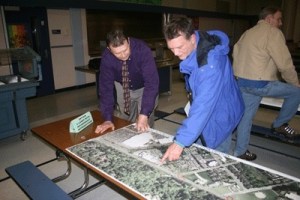 Public Works Deputy Director Sheldon Lynne reviews Newport Way redevelopment plans with the public at a Nov. 12 open house at Issaquah Valley Elementary School.