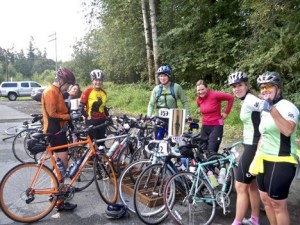 Cyclists preparing to ride at the 2009 Cycle the WAVE event.