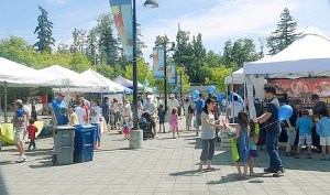 Booths filled Sammamish Commons for Sammamish Days.