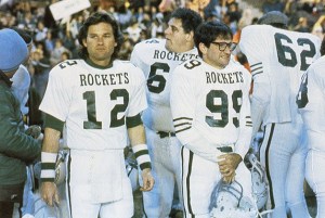 Kurt Russell and Robin Williams in the 1986 sports comedy 'The Best of Times.'