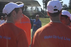 Phil Williams speaks to a group of volunteers.
