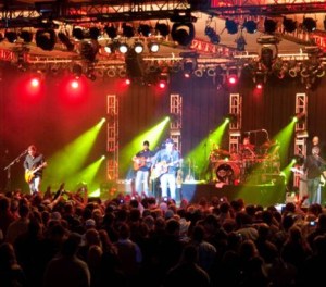 94.1 KMPS-FM's Ho Ho Ho-down Holiday Concert