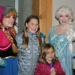 Residents usher in holiday cheer at ‘Very Merry Sammamish’ | Photos