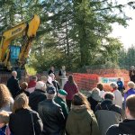 Sammamish Mayor Don Gerend addresses a crowd of over 100 community members at the interfaith blessing on Sunday in Sammamish (photo courtesy of Habitat for Humanity).