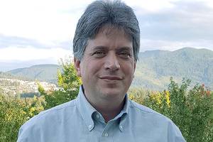 Sammamish resident Chris Ross announces candidacy for City Council
