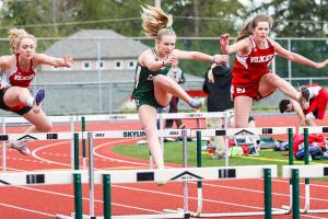 Skyline sweeps Mount Si in dual track meet