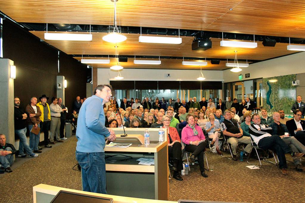 Residents pack into city hall for the latest on the East Lake Sammamish Trail segment 2B