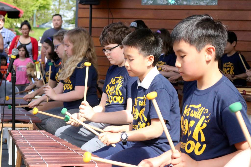 Sammamish Farmers Market in its 10th season