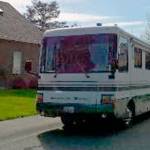 Eyesore RV prompts Sammamish residents to change the law