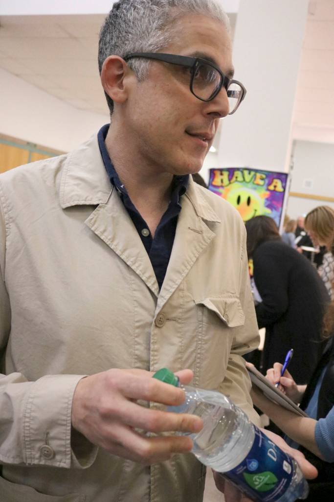 Sammamish parents get hip to signs of risky behaviors