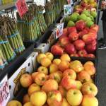 Issaquah Farmers Market abounds with fresh fare, fruit, flowers and more | Photos