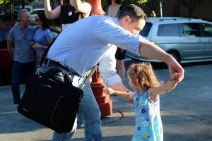 Issaquah residents get their groove on for Make Music Day