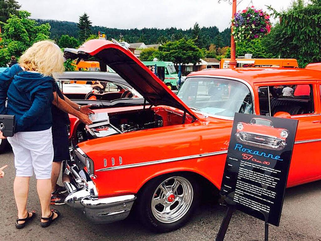 Fenders on Front Street | Photos