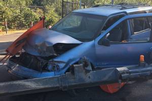 Front Street off-ramp collision leads to armed car jacking in Issaquah