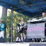 Funaddicts kick off Sammamish’s summer Concerts in the Park | Photos