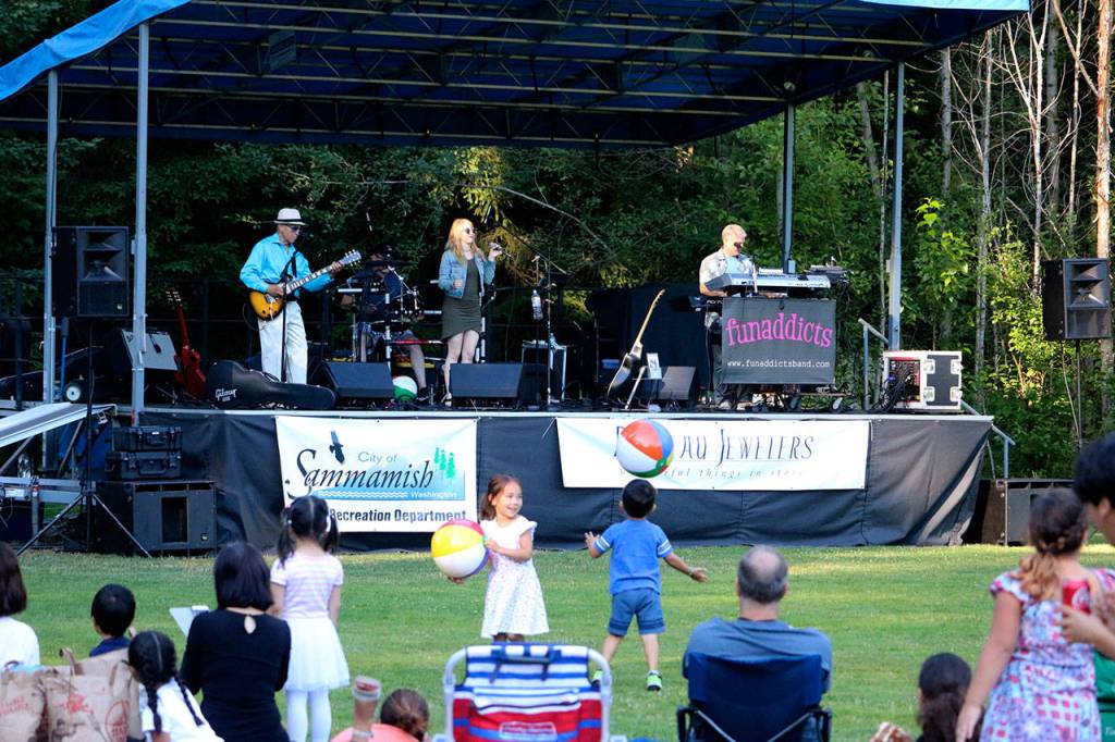 Funaddicts kick off Sammamish’s summer Concerts in the Park | Photos