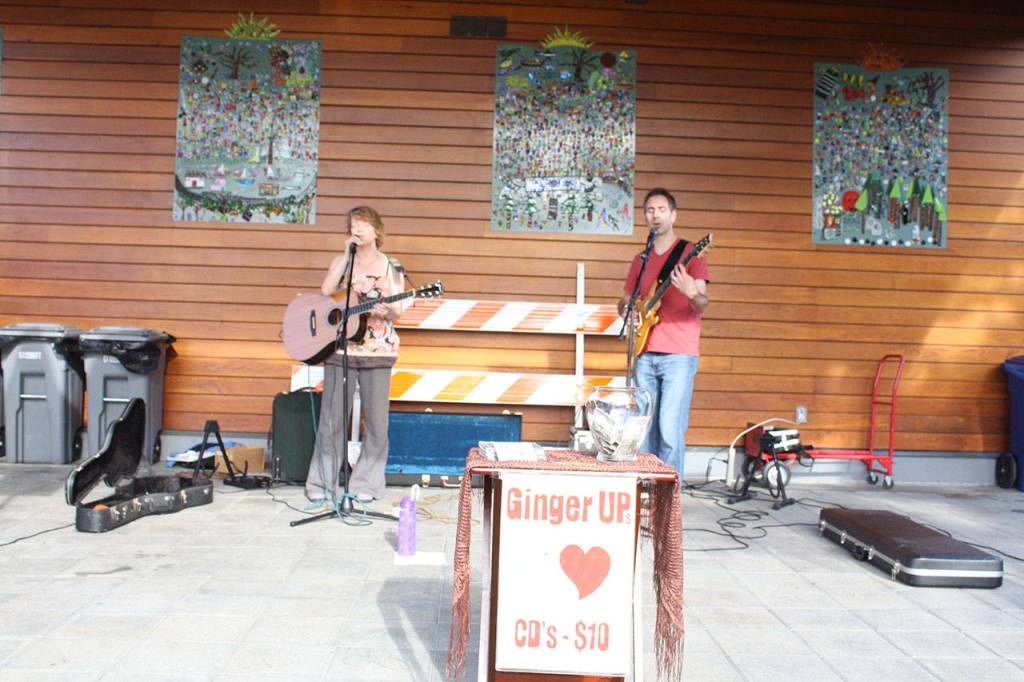 Sammamish Farmers Market July 19 | Photos