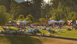 Crowds gather for Fourth on the Plateau | Photos