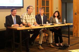 Issaquah City Council candidates debate traffic, growth at Blakely Hall forum