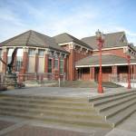 Issaquah City Hall. Photo courtesy of Joe Mabel