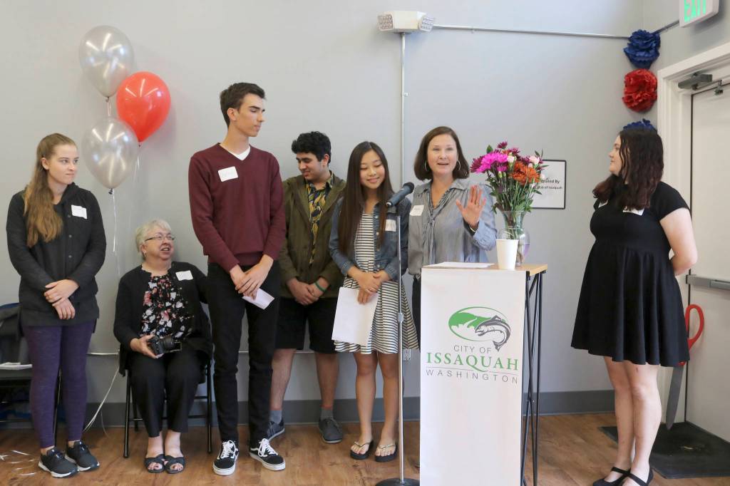 Director KayLee Jaech introduces members of the Teens for Teens steering committee to speak at the celebration. Evan Pappas/Staff Photo