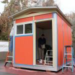Issaquah citizens build a tiny house for the Low Income Housing Institute