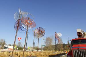 Issaquah installs public art sculptures at SE 62nd Street extension