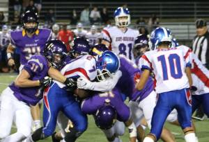 Eagles defense overwhelms the Royals