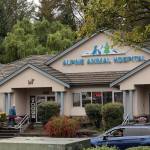 Natalie DeFord/staff photo                                Alpine Animal Hospital, located at 888 NW Sammamish Rd in Issaquah, no longer offers 24-hour emergency services.