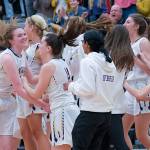 Eagles fly past Kentwood to advance to state