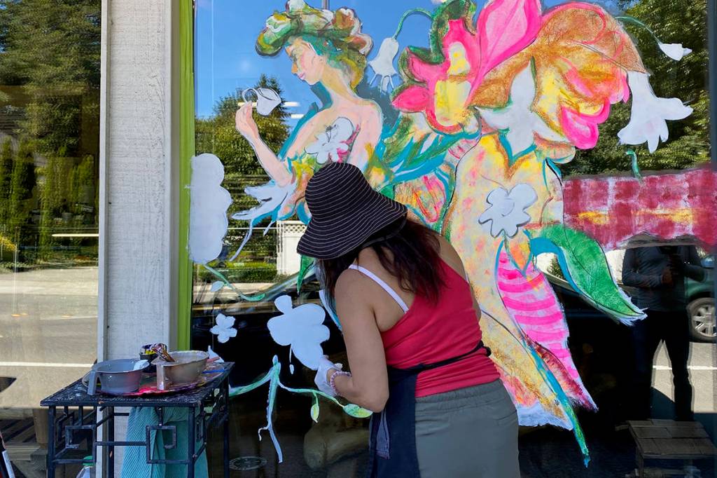 Hard at work, local artist <a href="https://www.antoanetageorgieva.com/" target="_blank">Antoaneta Georgieva</a>. Photo credit: <a href="https://chavezcreative.co/" target="_blank">Chris Chavez</a>